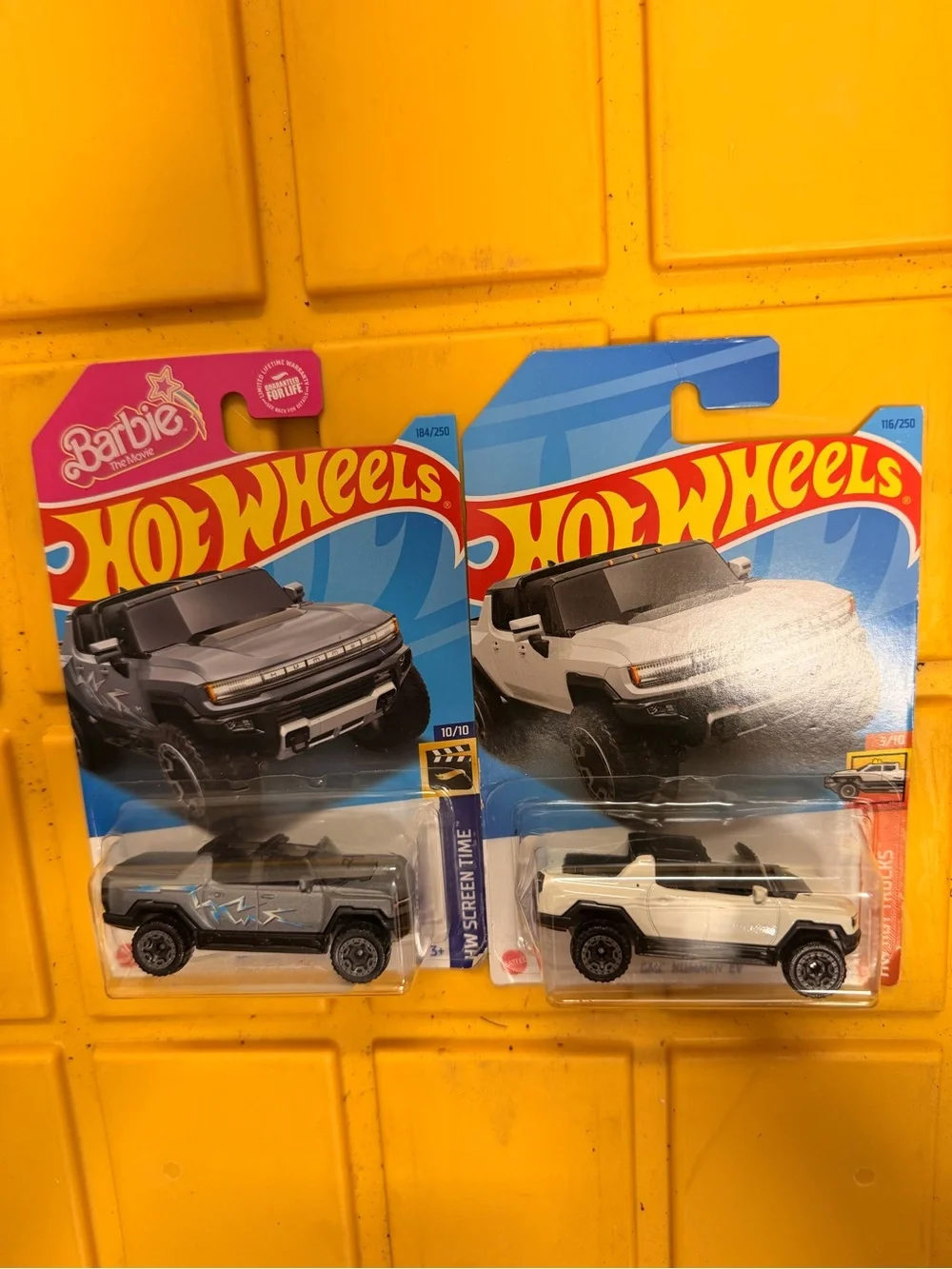 2024 GMC Hummer EV Toy Car - Gray and White - Set of 2
